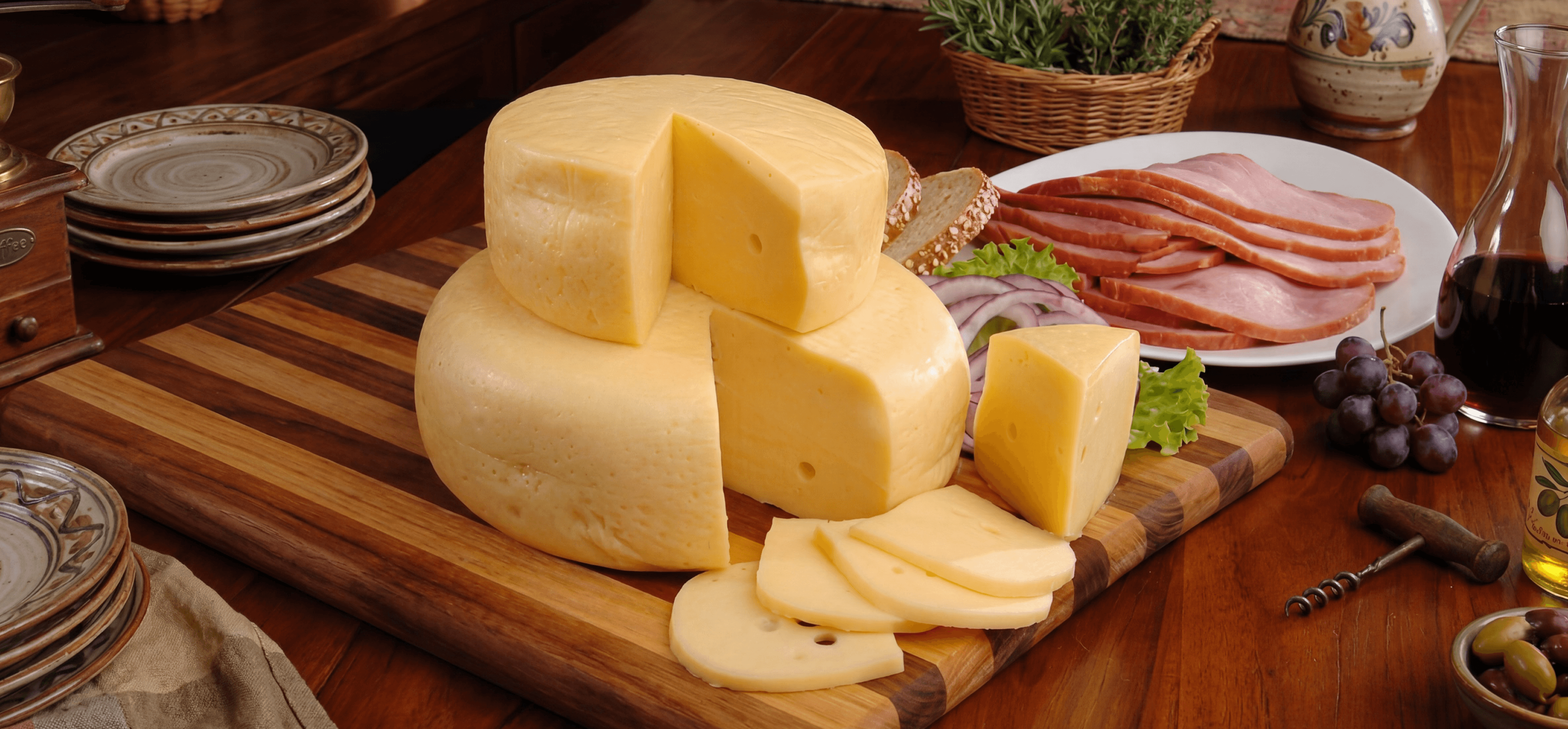Cheese slices for everyday recipes